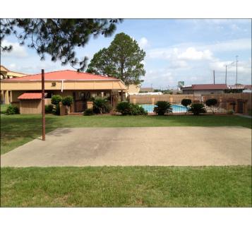 Americas Best Value Inn & Suites-College Station Exterior photo